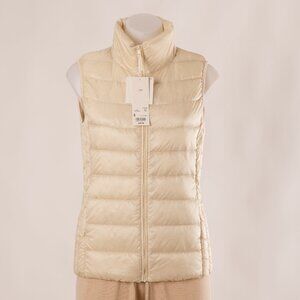 Uniqlo Creme Ultra Light Down Vest Size US XS